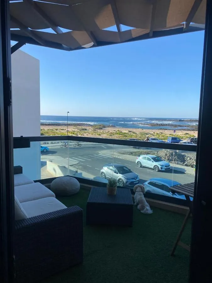 Apartamento Villa Bruno Con Vistas Al Mar, Primera Linea De Playa Cotillo